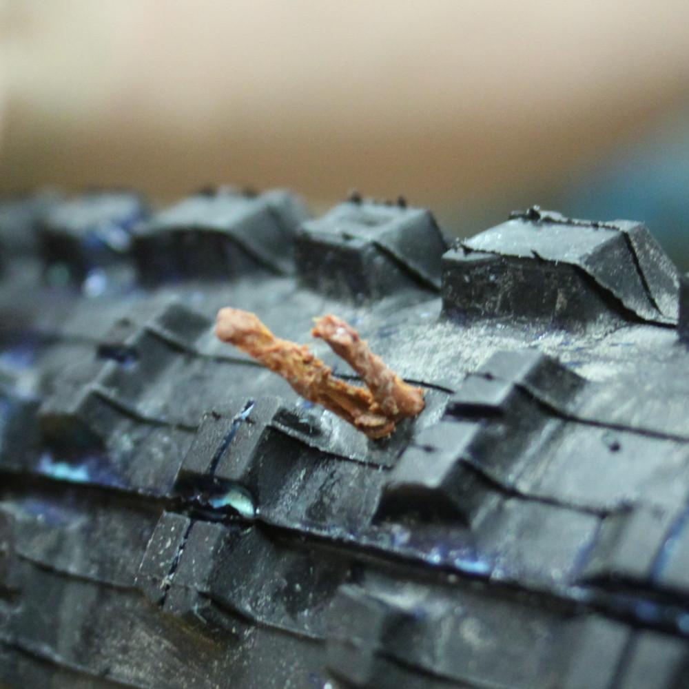 Genuine Innovations Tubeless Tackle Kit #G20439 Side of Bacon in Use